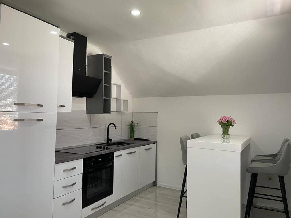 Apartman Pavenka Otocac Ngoại thất bức ảnh
