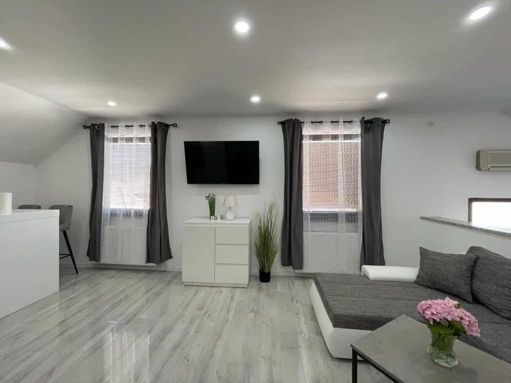 Apartman Pavenka Otocac Ngoại thất bức ảnh