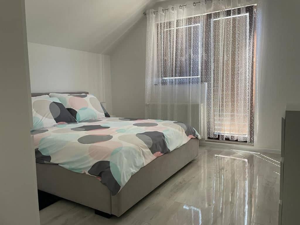 Apartman Pavenka Otocac Ngoại thất bức ảnh